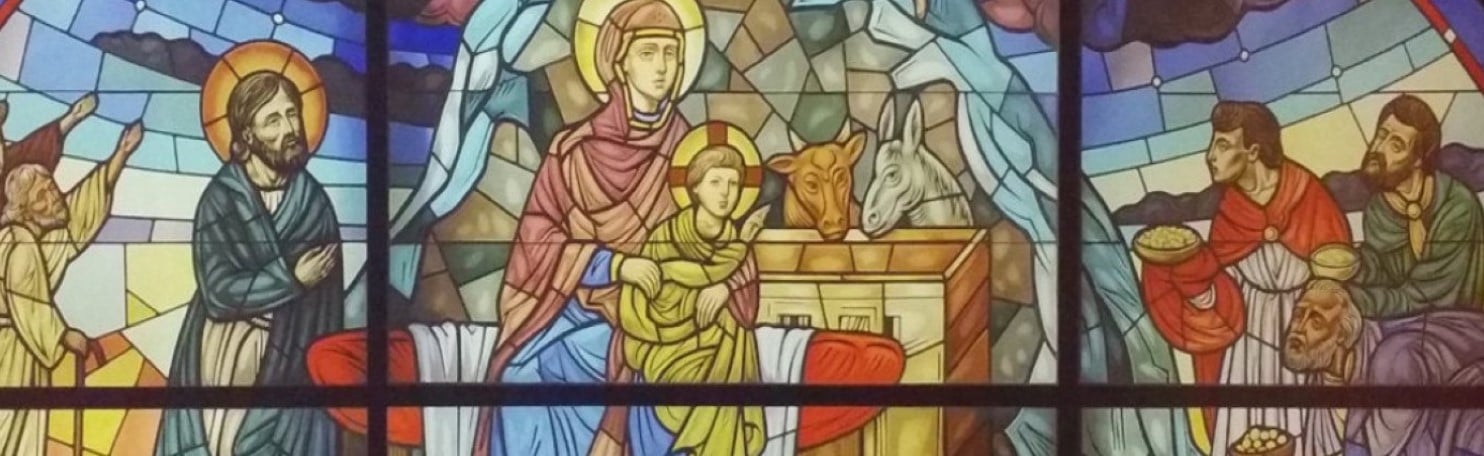 Mother Mary with Jesus in the staple